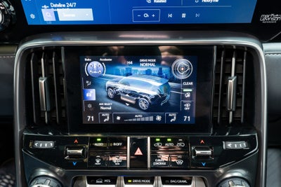 2025 Lexus LX 600 Luxury