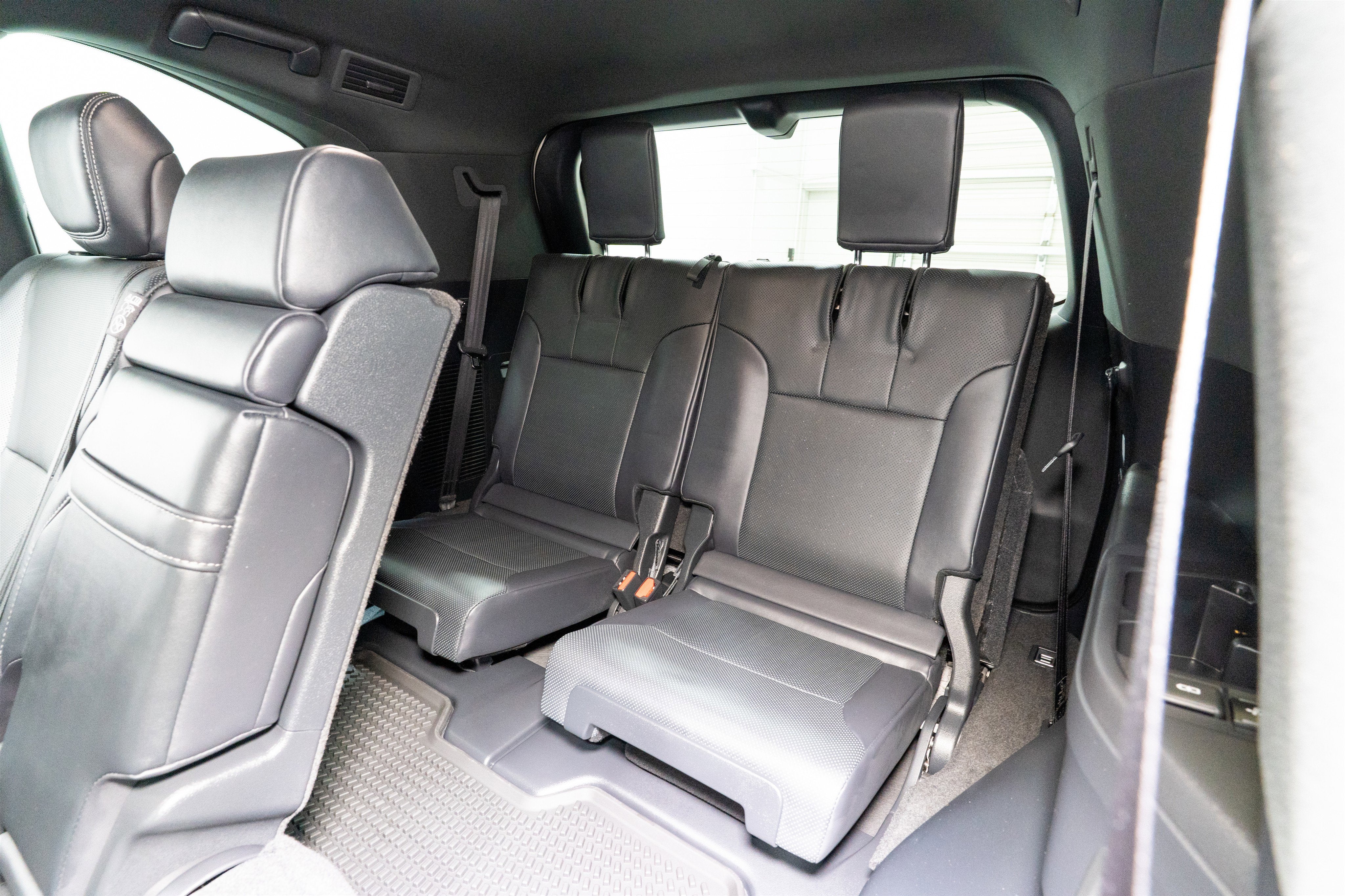 2025 Lexus LX 600 Luxury