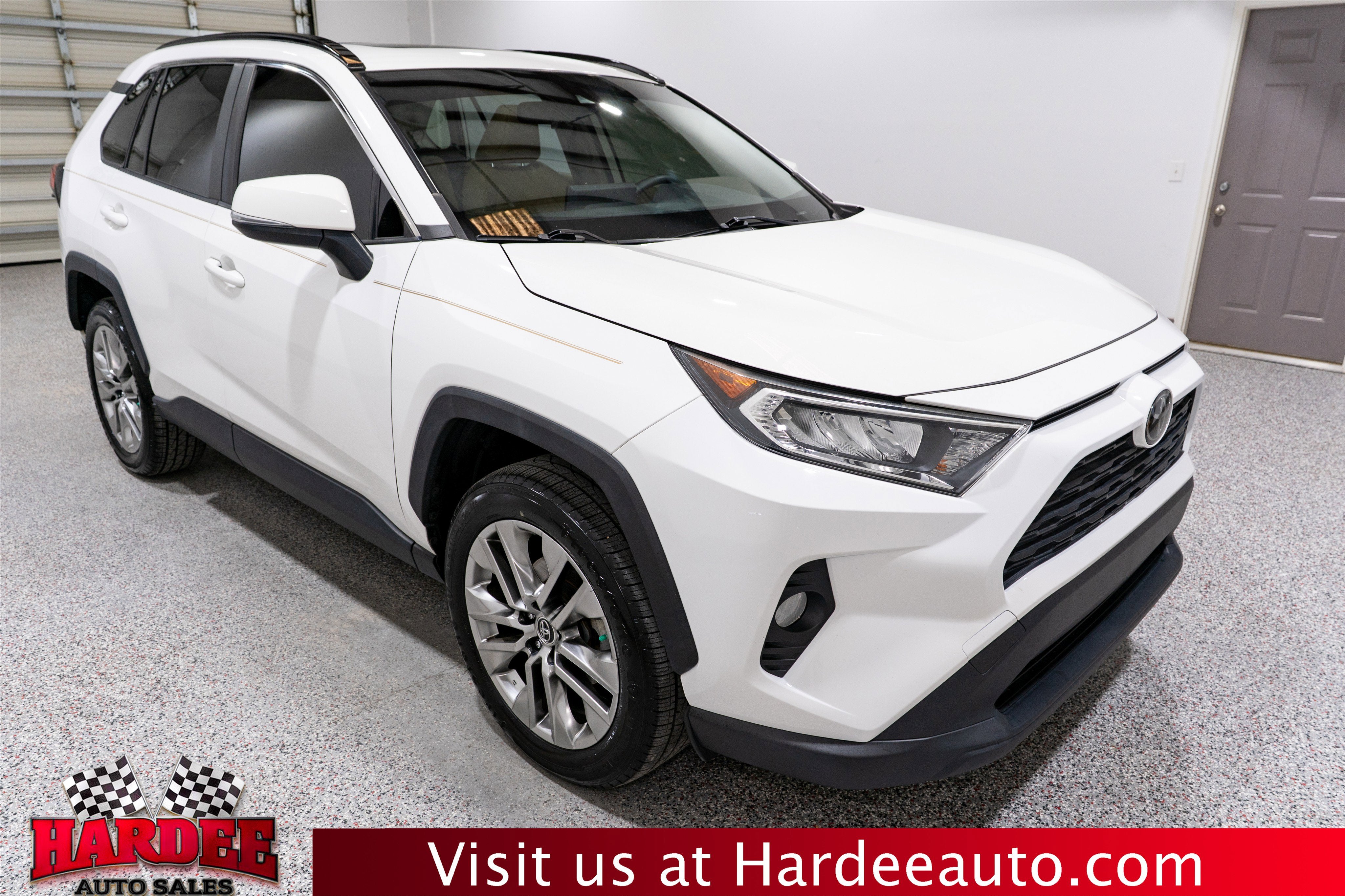 2019 Toyota RAV4 XLE Premium