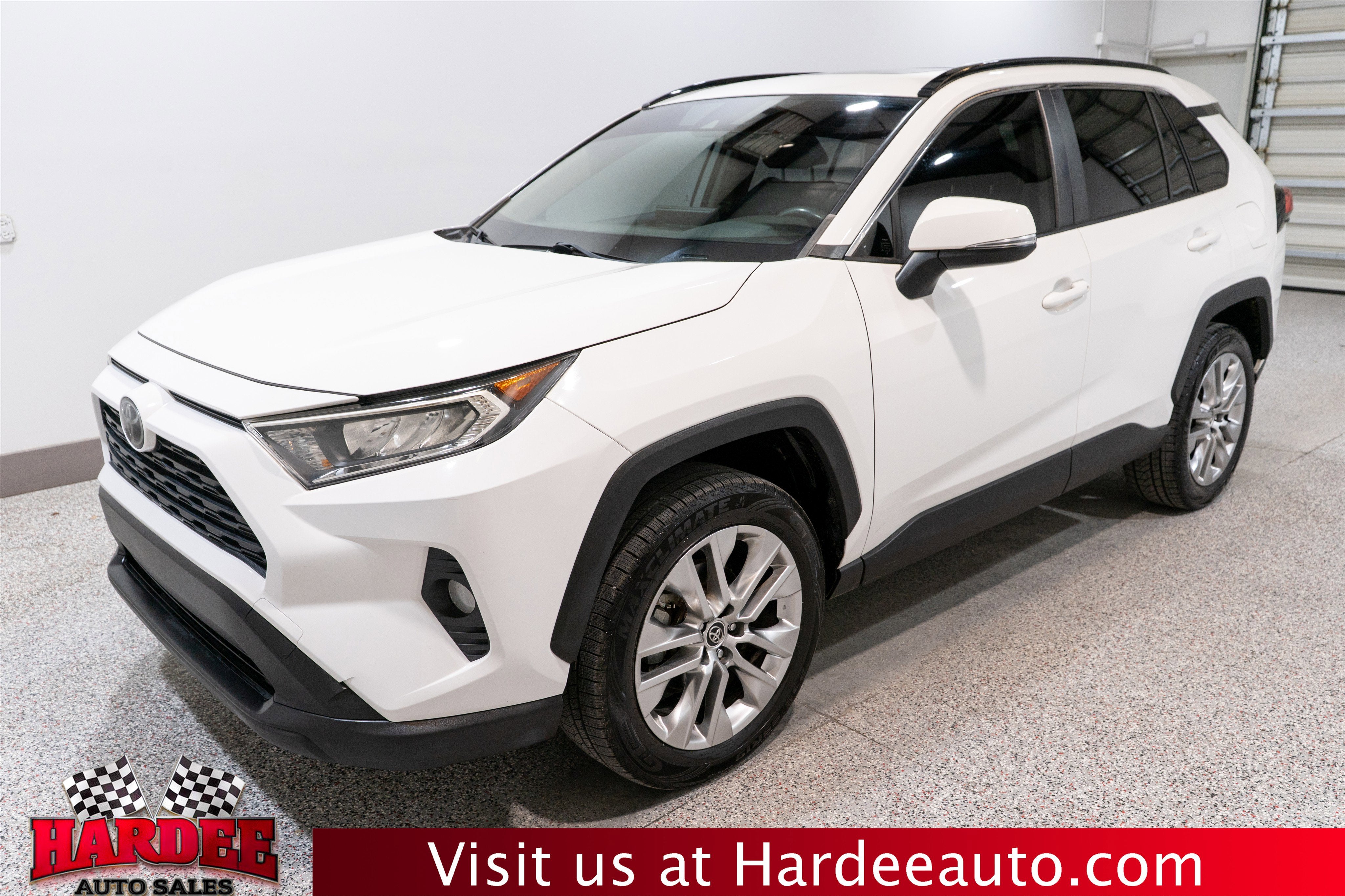 2019 Toyota RAV4 XLE Premium