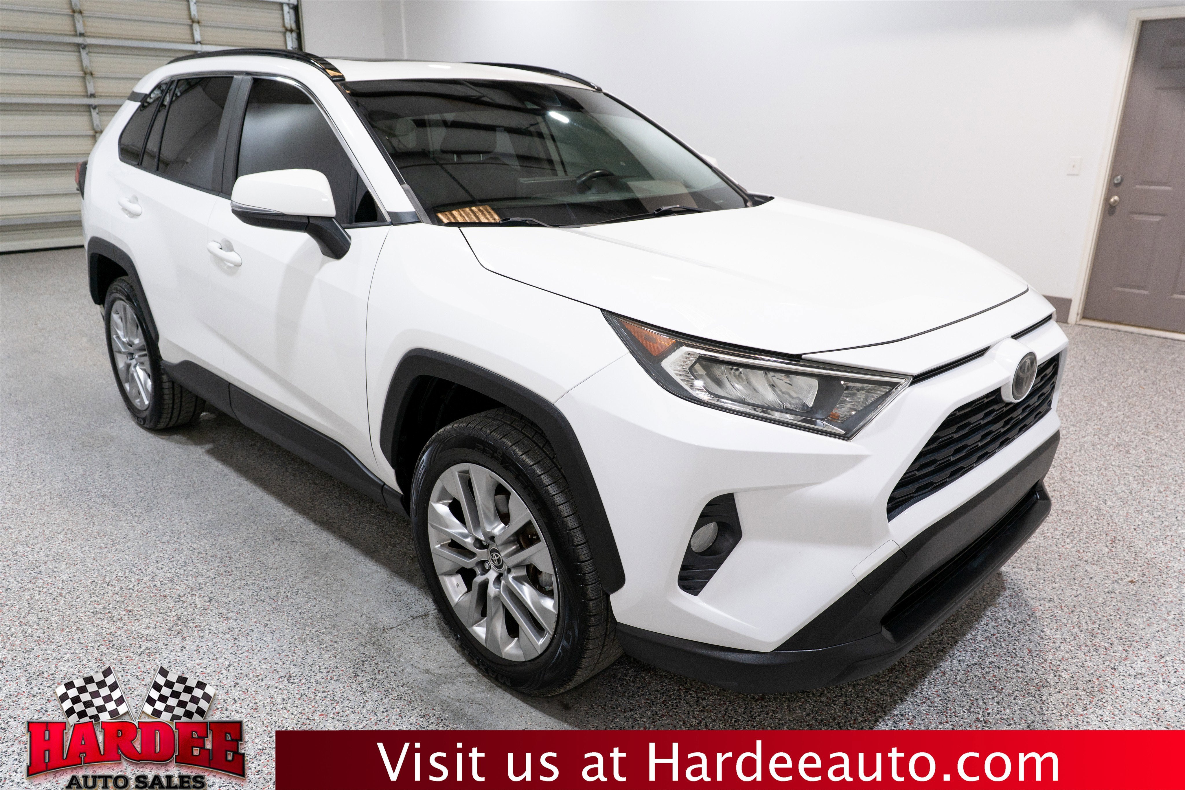 2019 Toyota RAV4 XLE Premium