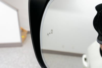 2018 Toyota Land Cruiser Base