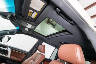 2018 Toyota Land Cruiser Base