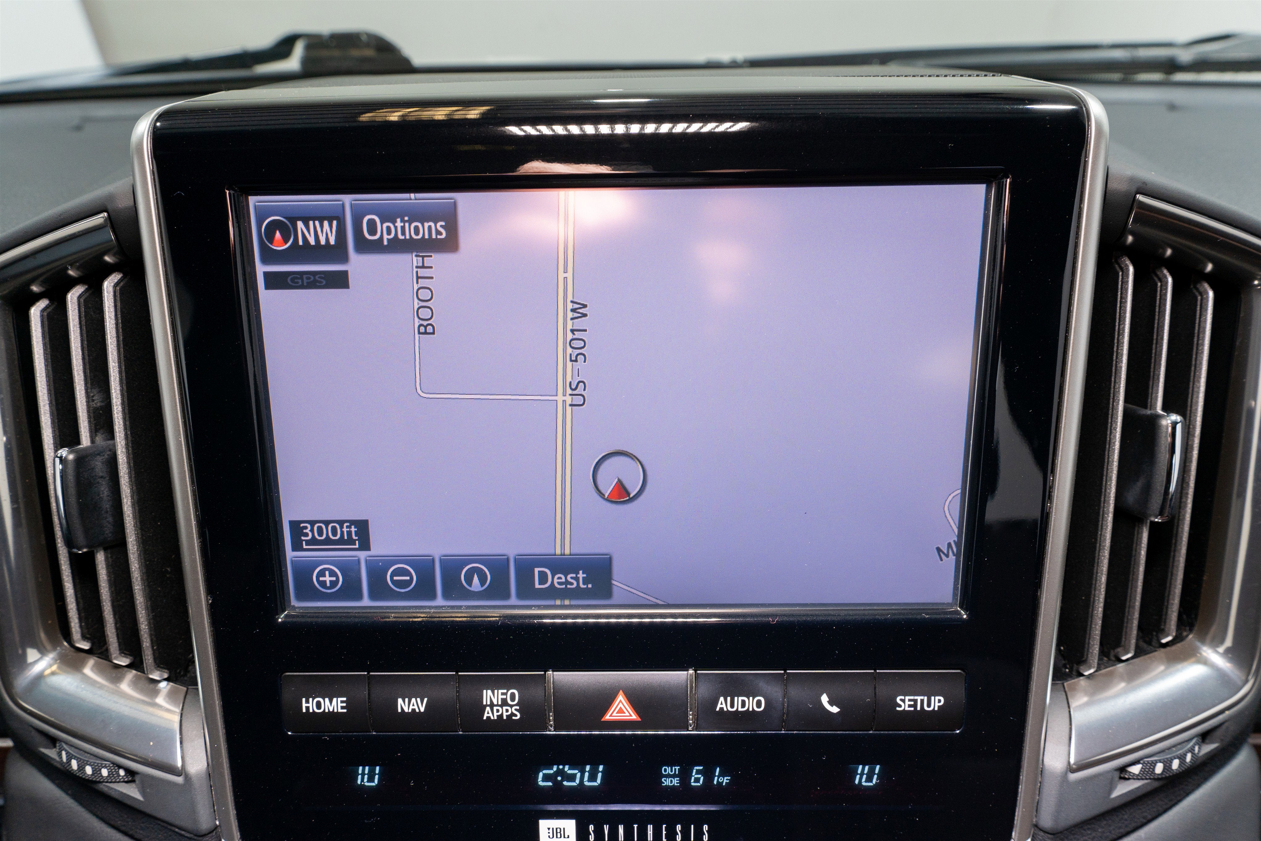 2018 Toyota Land Cruiser Base