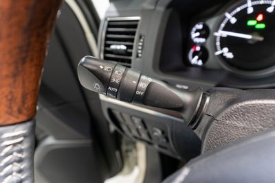 2018 Toyota Land Cruiser Base