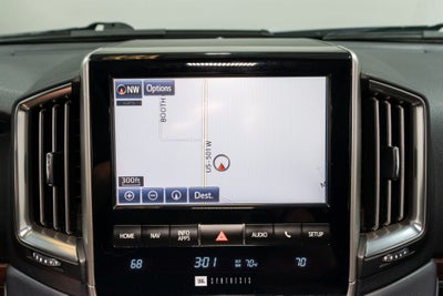 2016 Toyota Land Cruiser Base