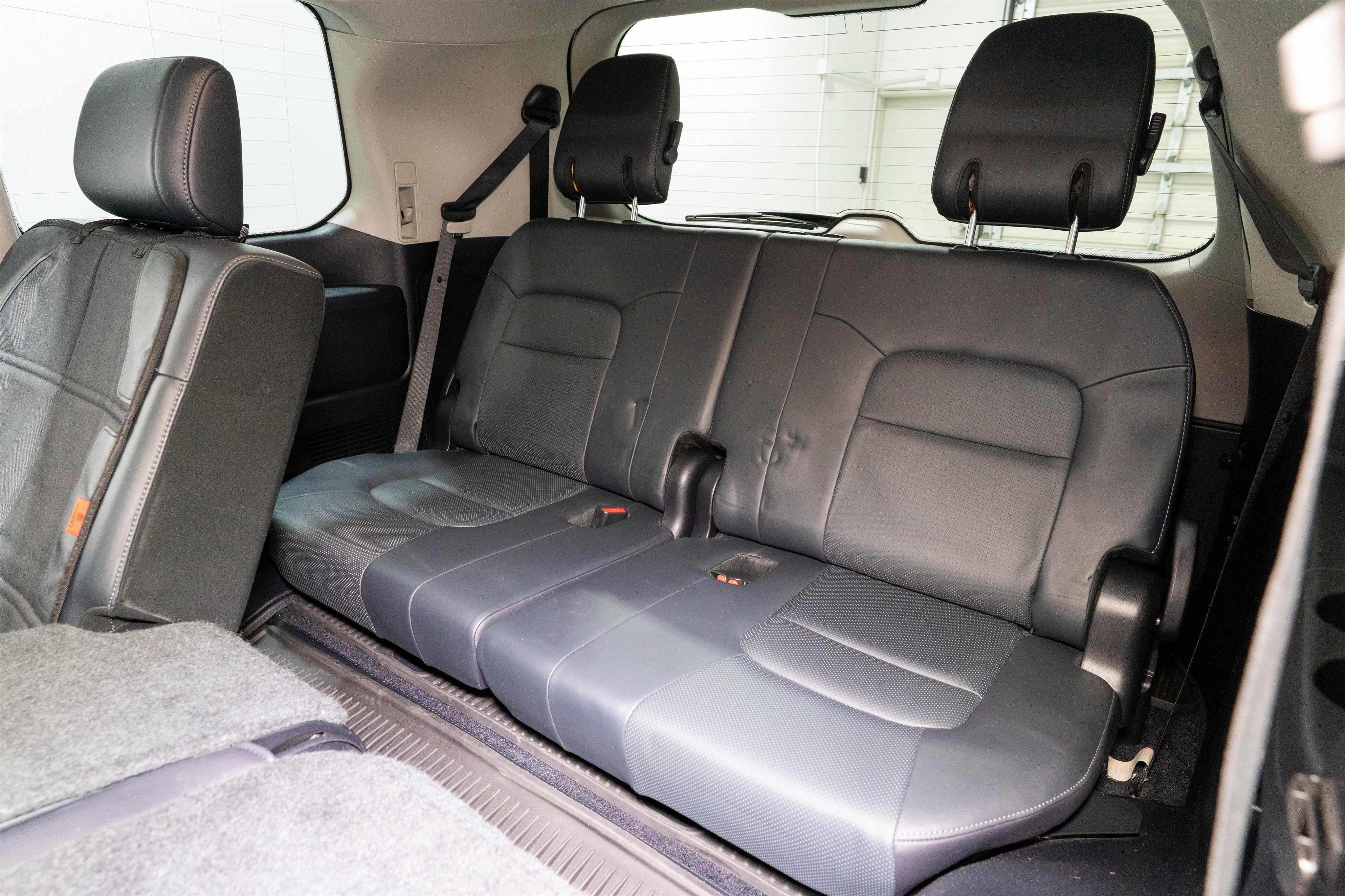 2016 Toyota Land Cruiser Base