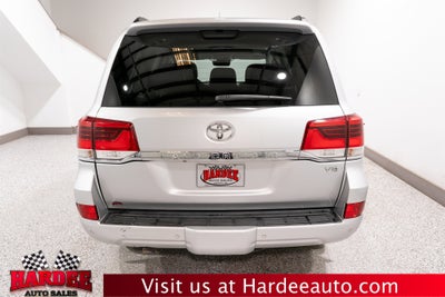 2016 Toyota Land Cruiser Base