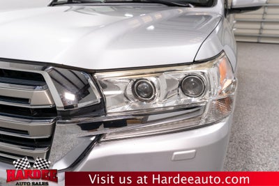 2016 Toyota Land Cruiser Base