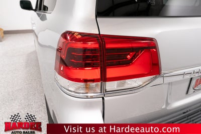 2016 Toyota Land Cruiser Base