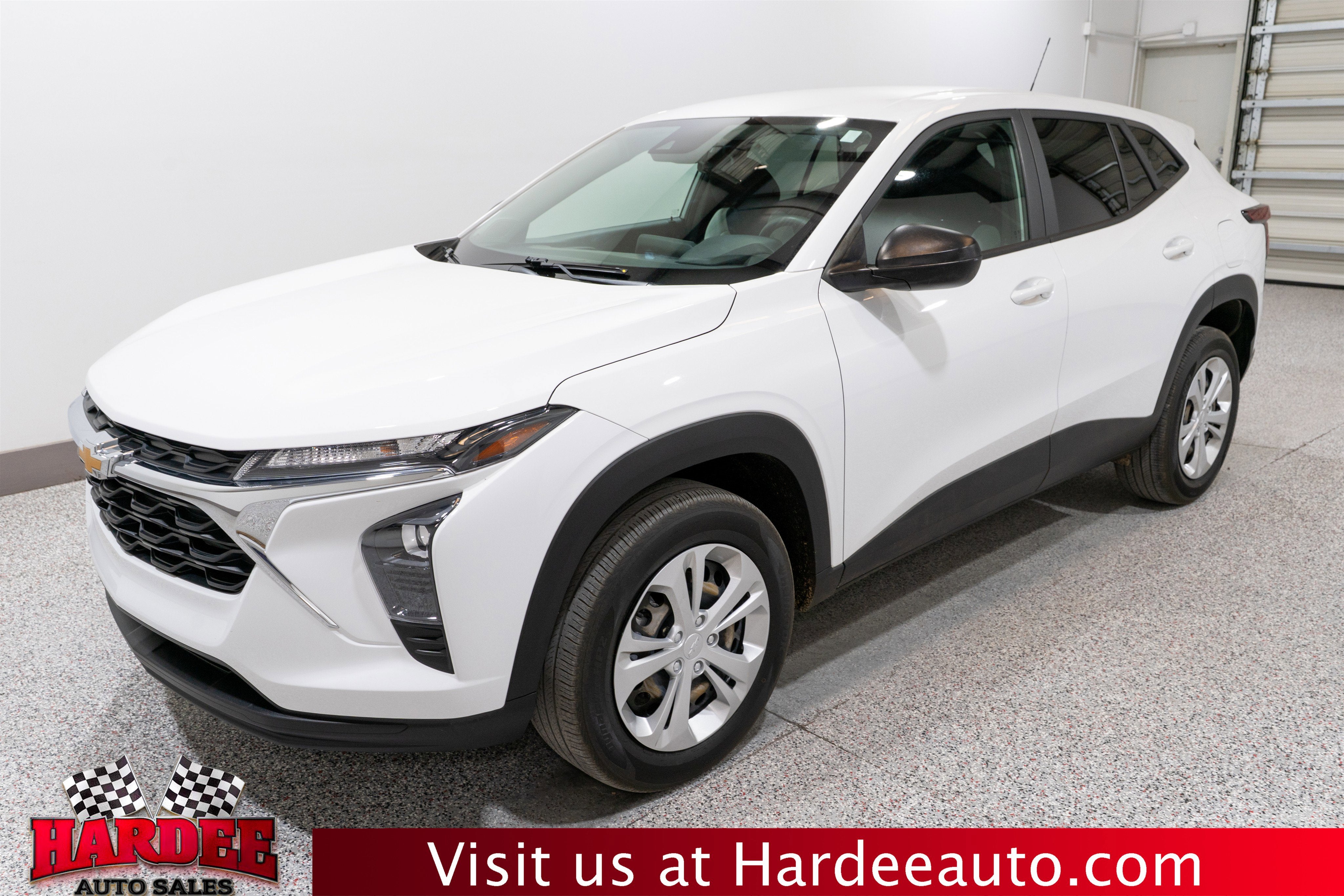 2024 Chevrolet Trax LS