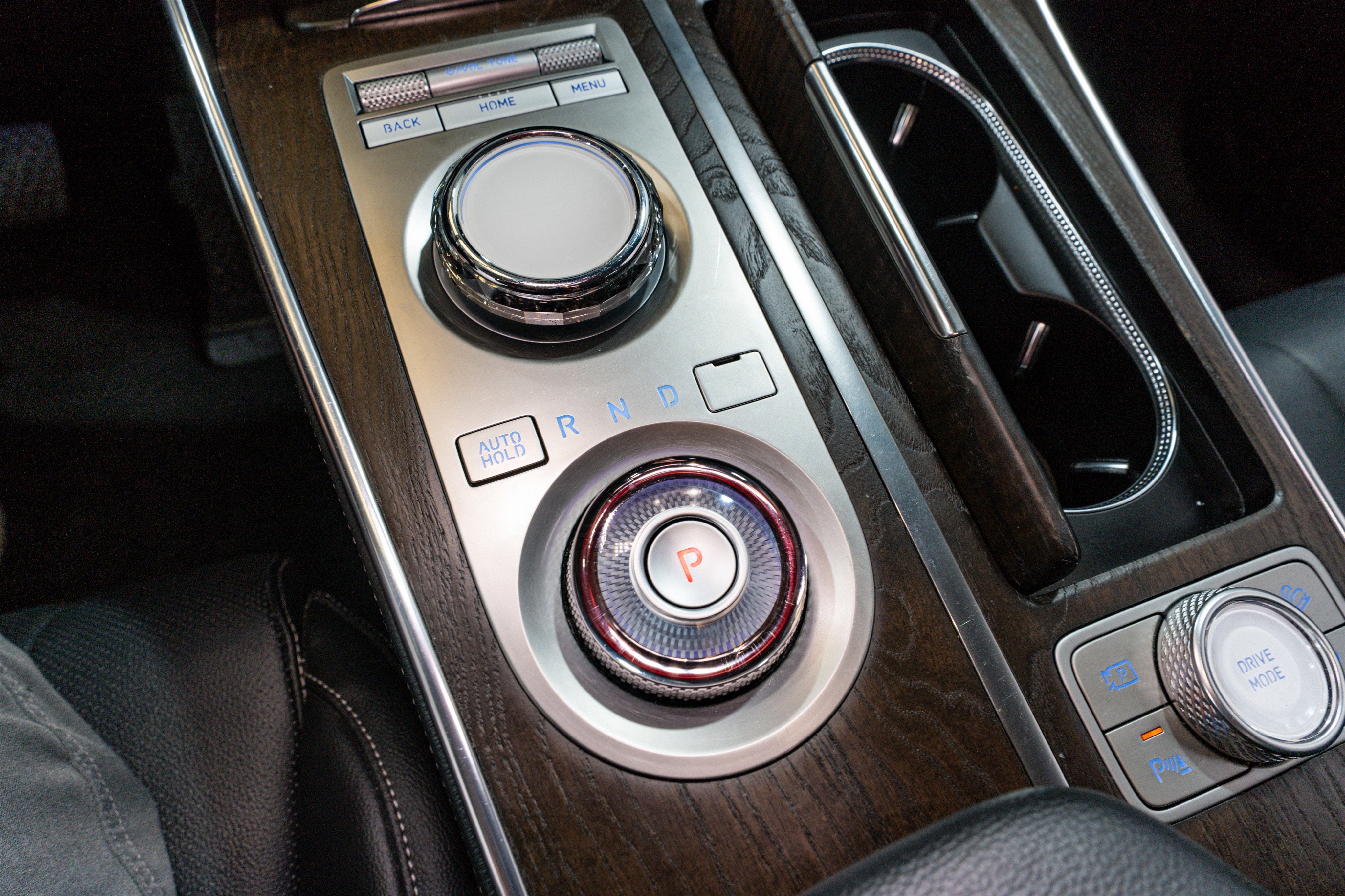 2024 Genesis GV80 2.5T AWD