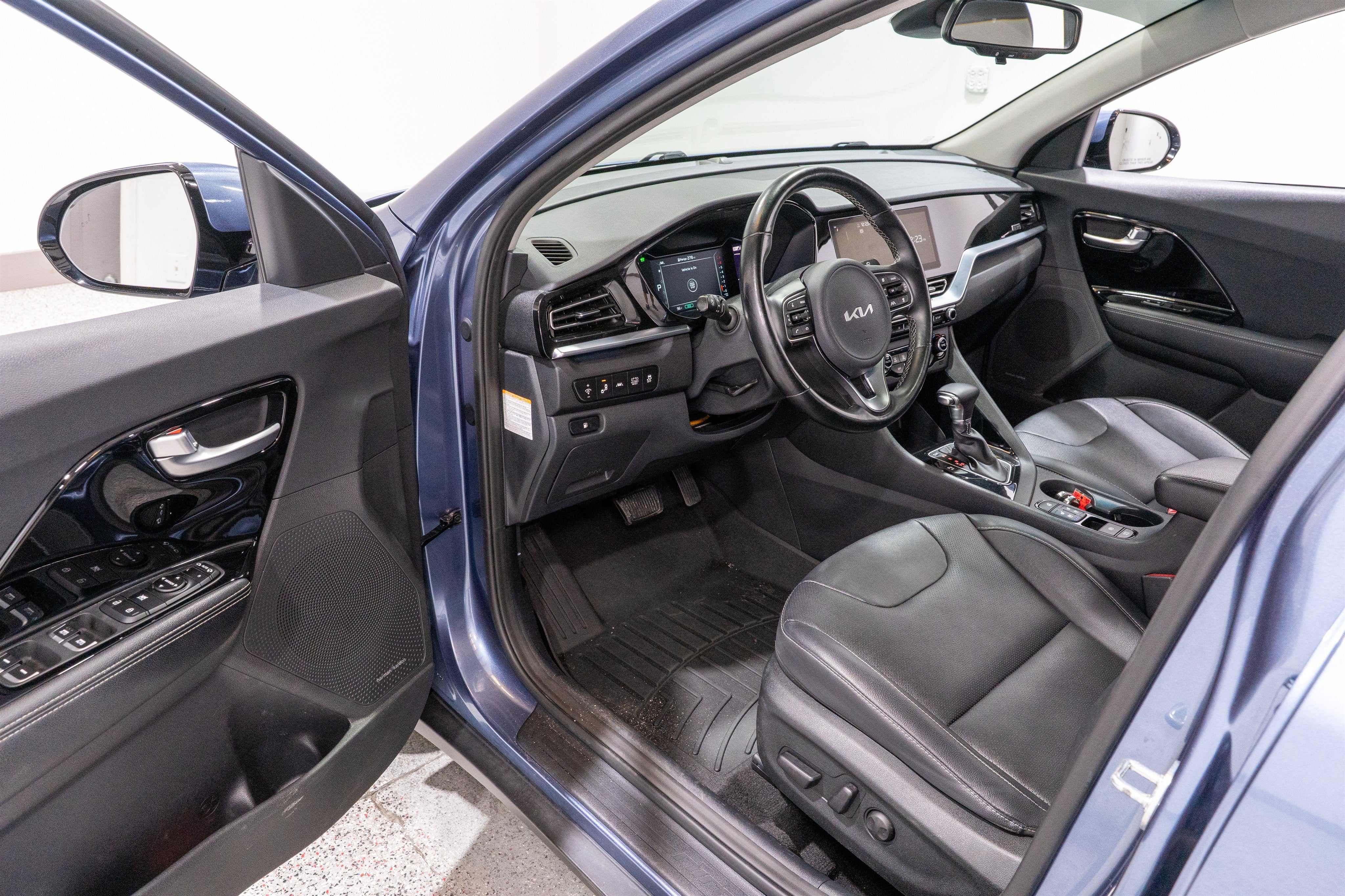 2022 Kia Niro EX Premium