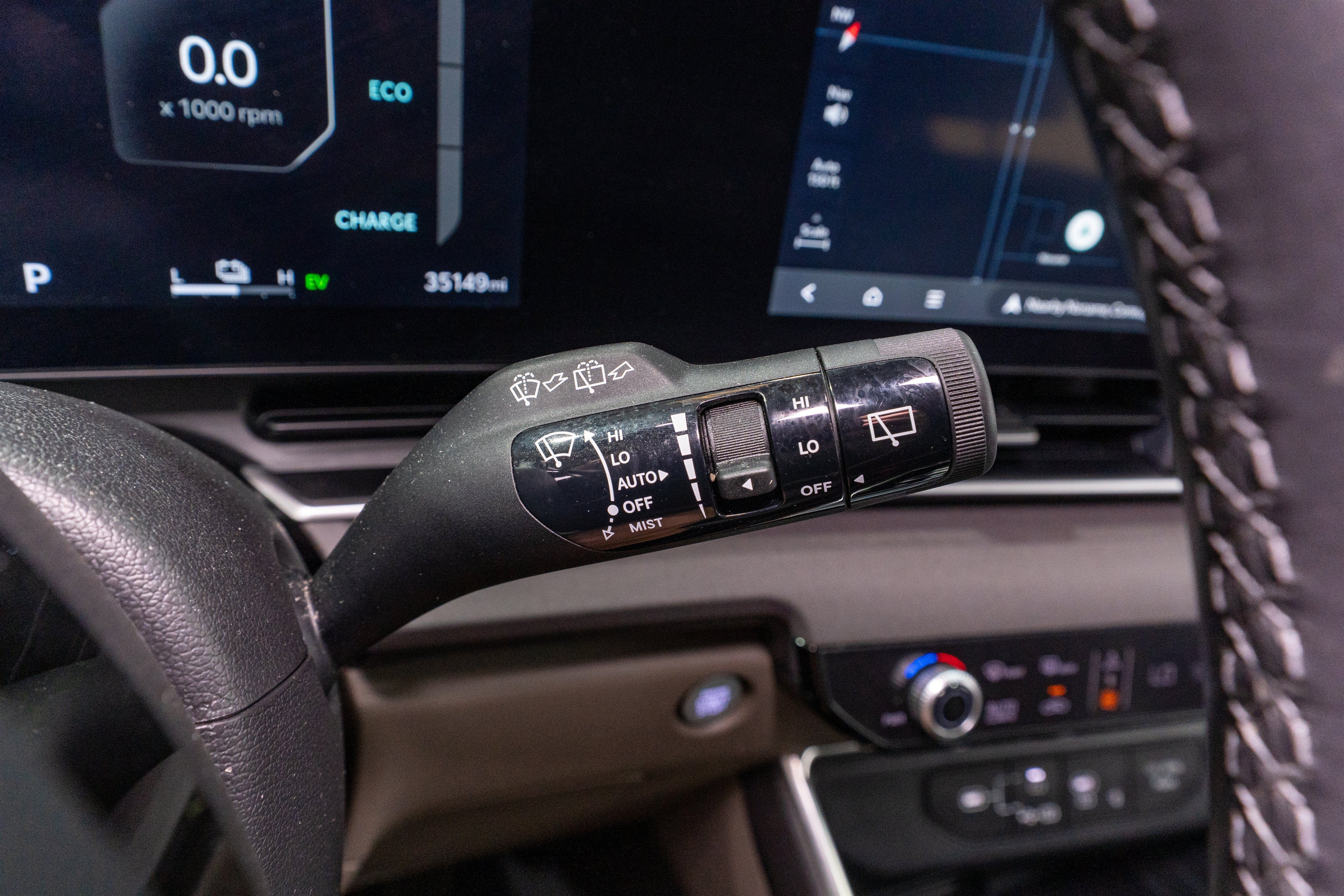 2025 Kia Carnival Hybrid SX