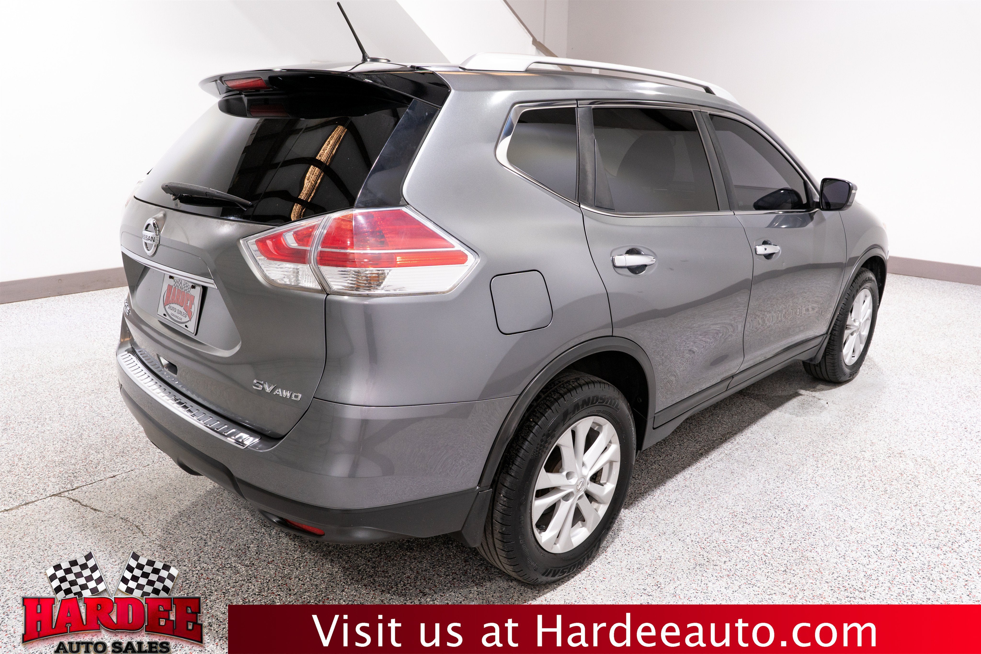 2016 Nissan Rogue SV