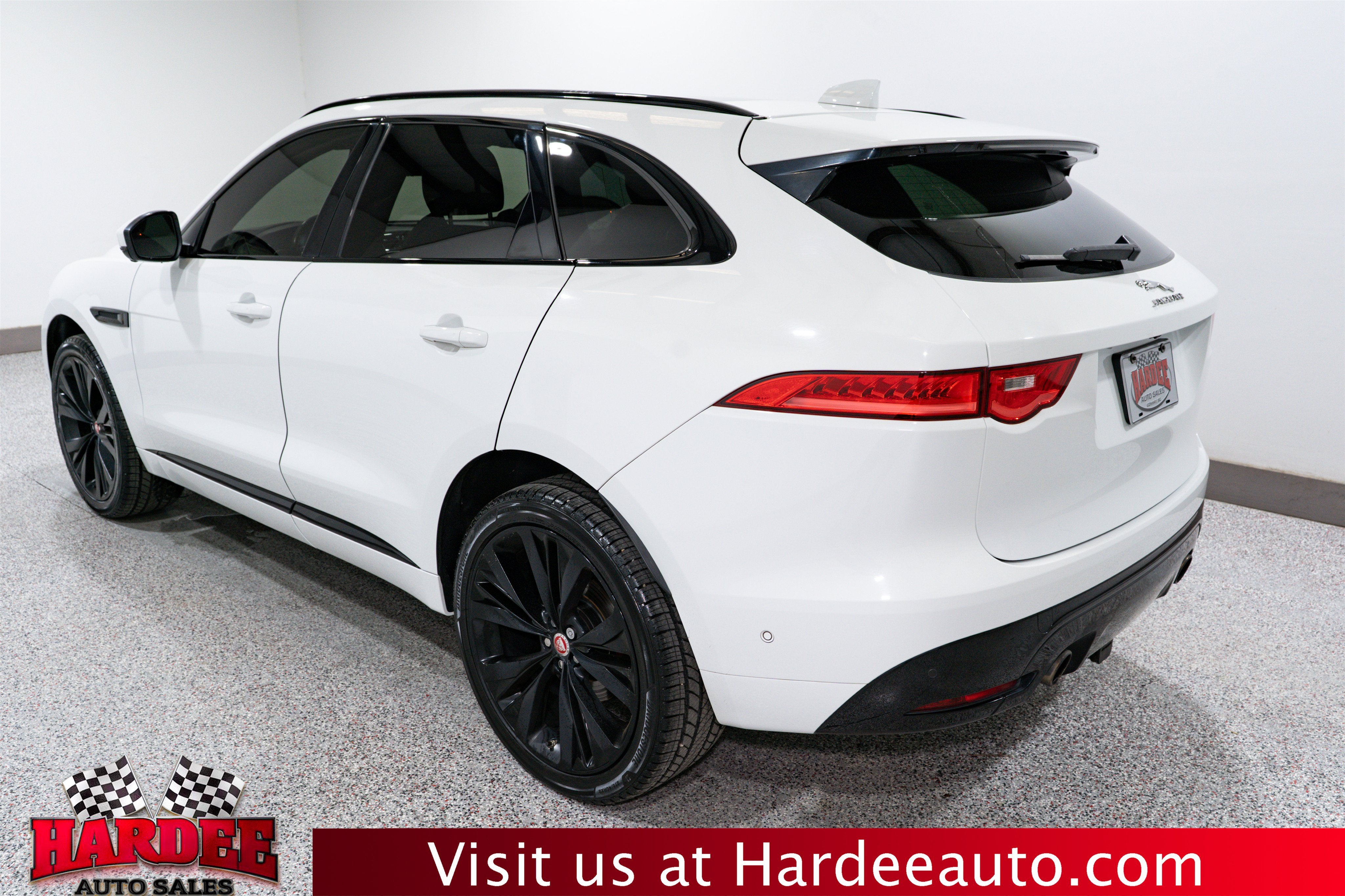 2018 Jaguar F-PACE S