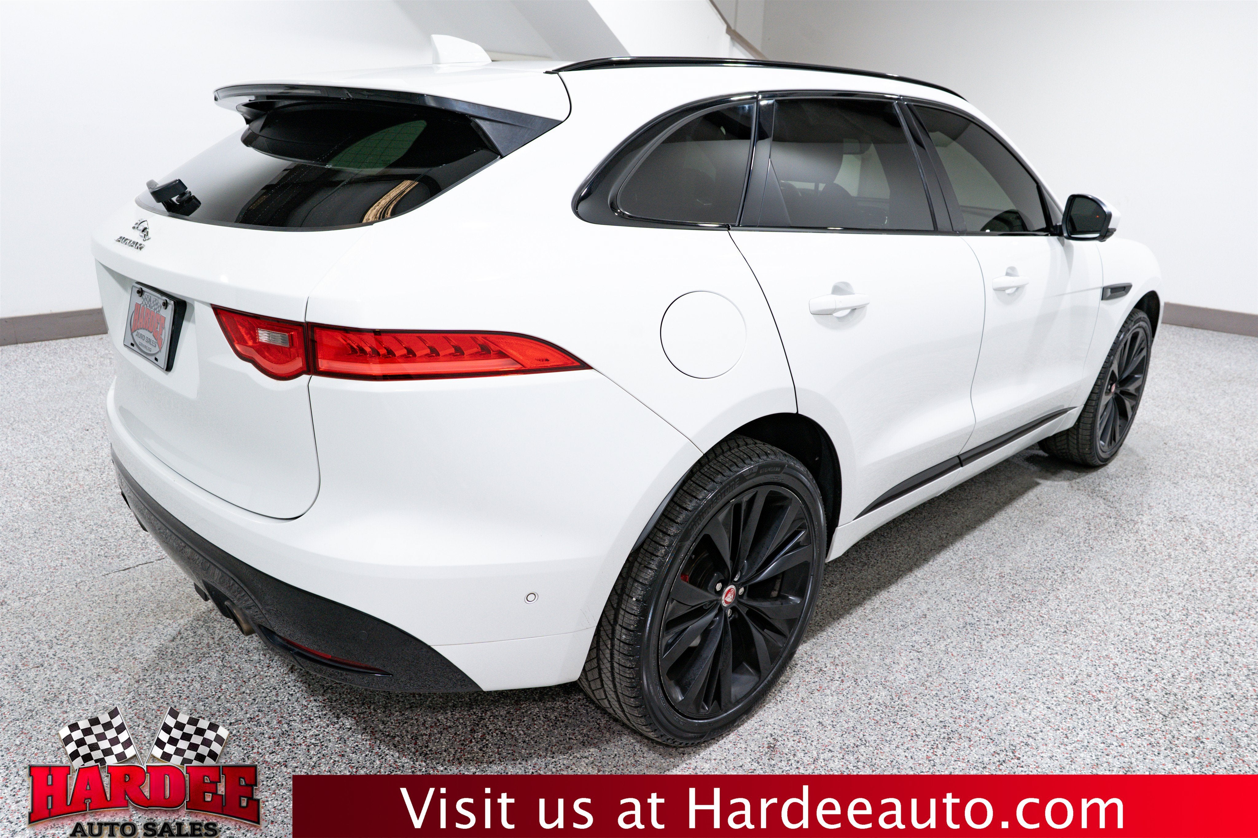 2018 Jaguar F-PACE S