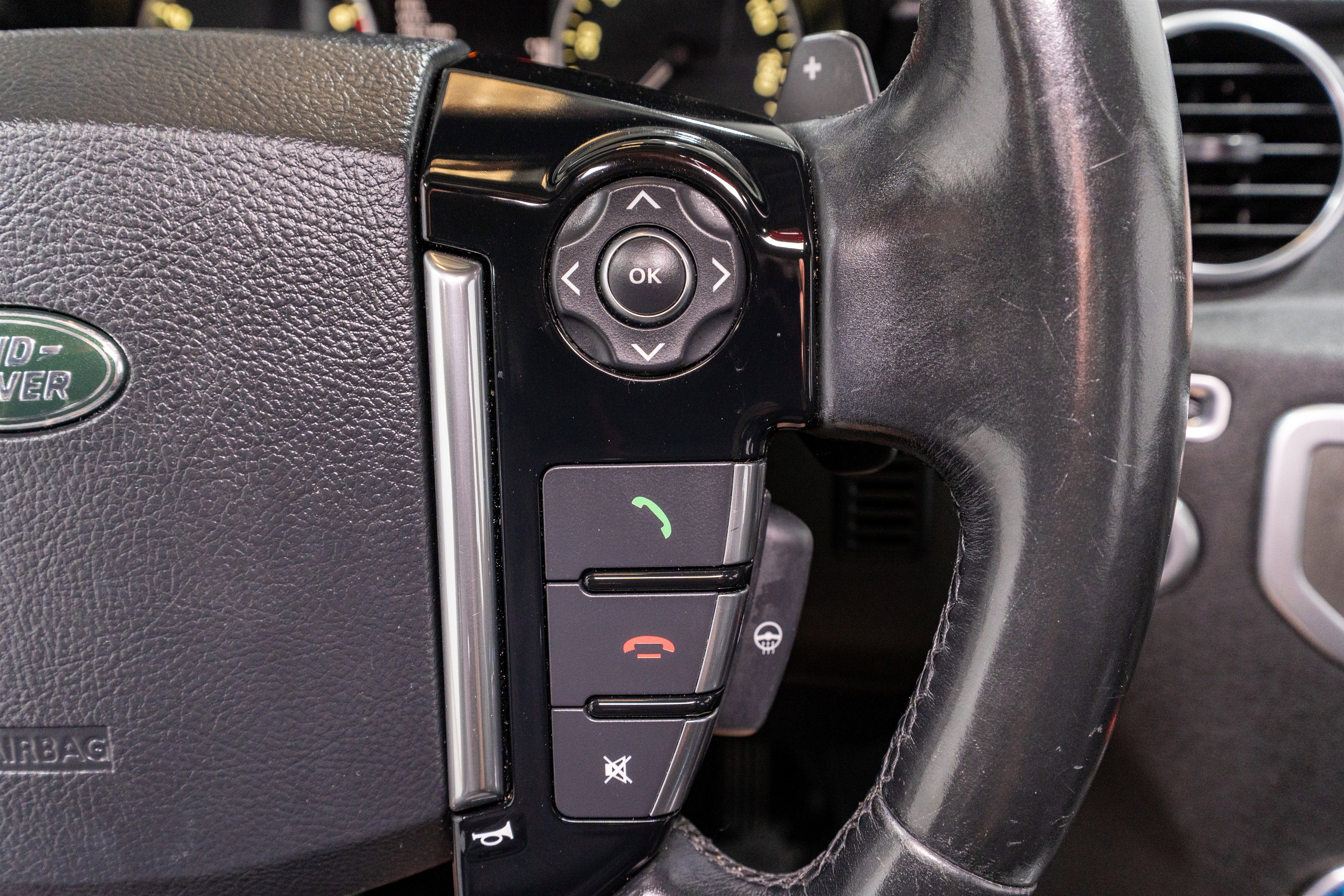 2016 Land Rover LR4 HSE LUX