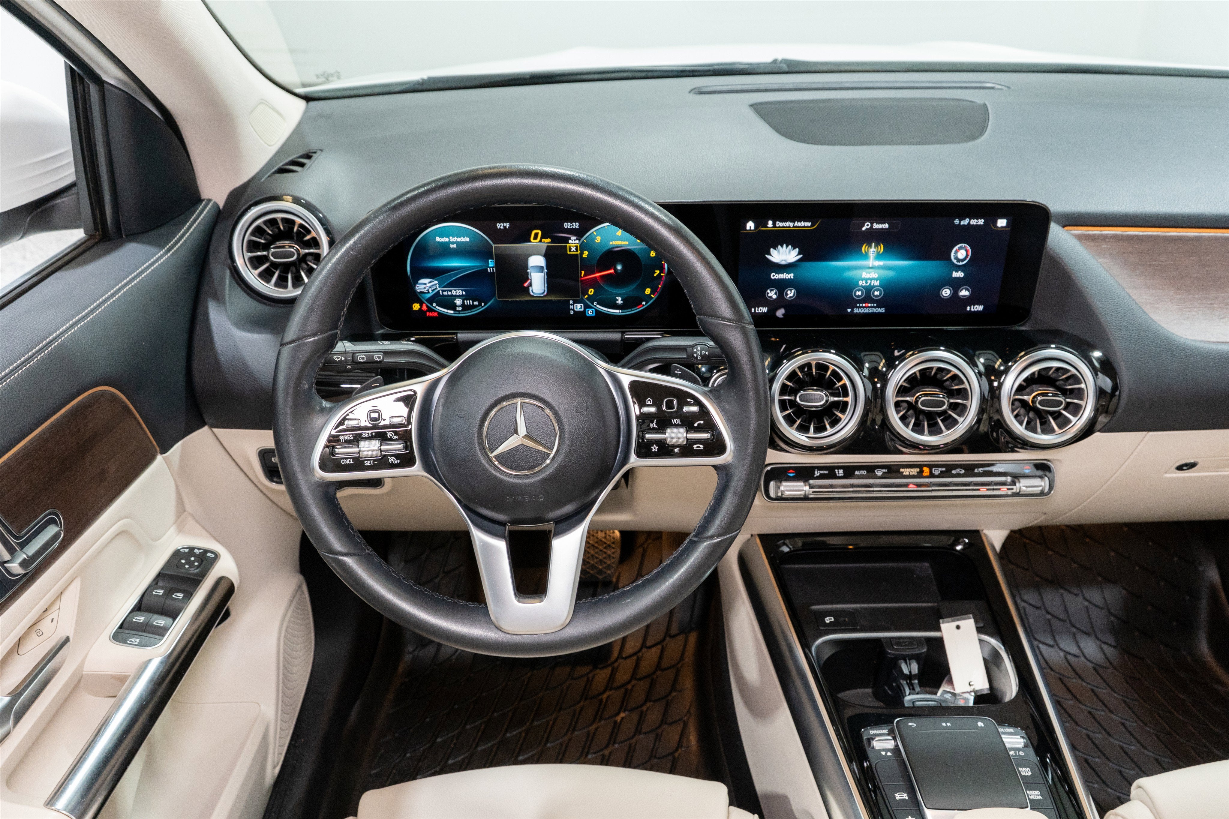 2023 Mercedes-Benz GLA 250