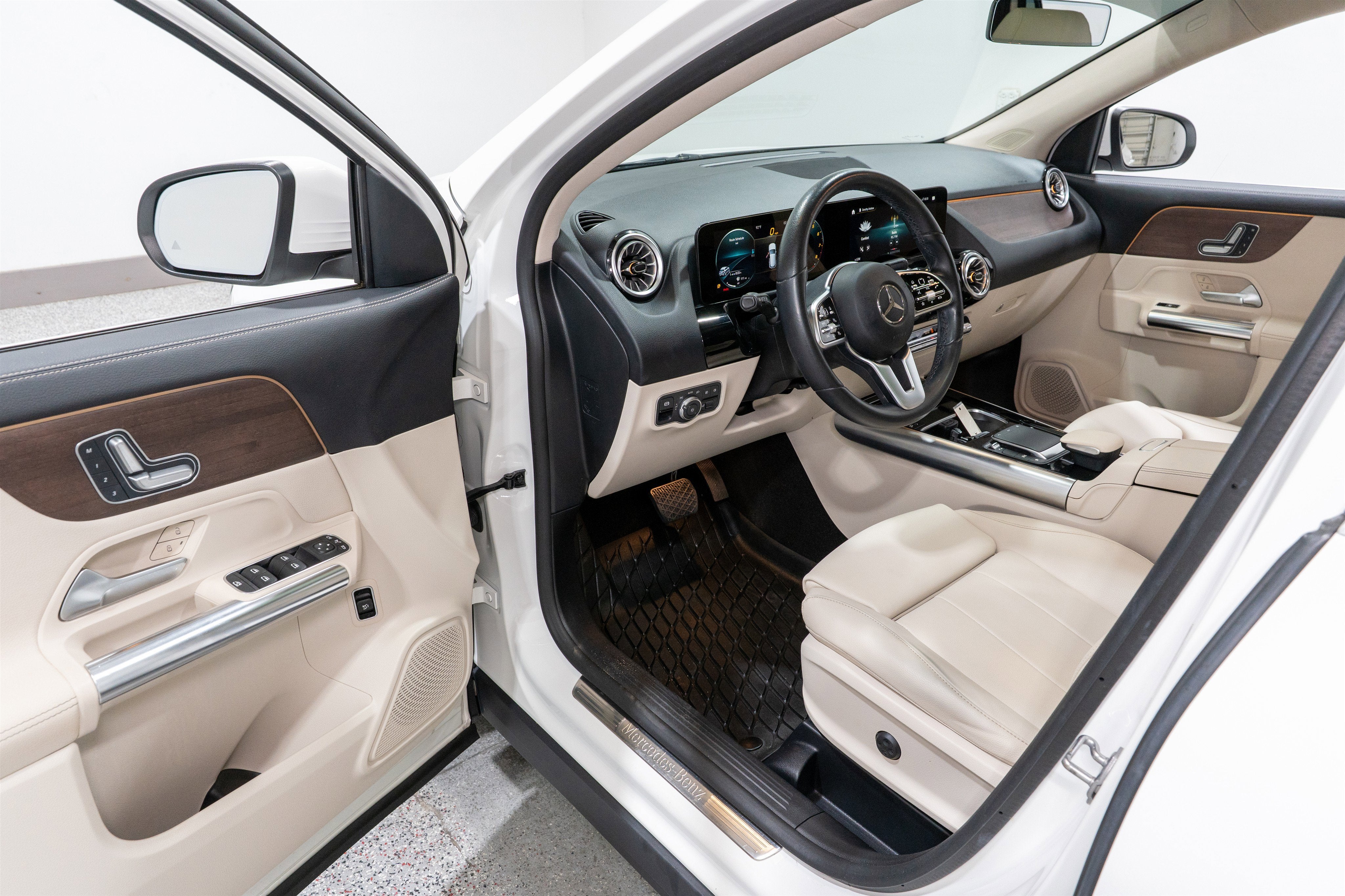 2023 Mercedes-Benz GLA 250