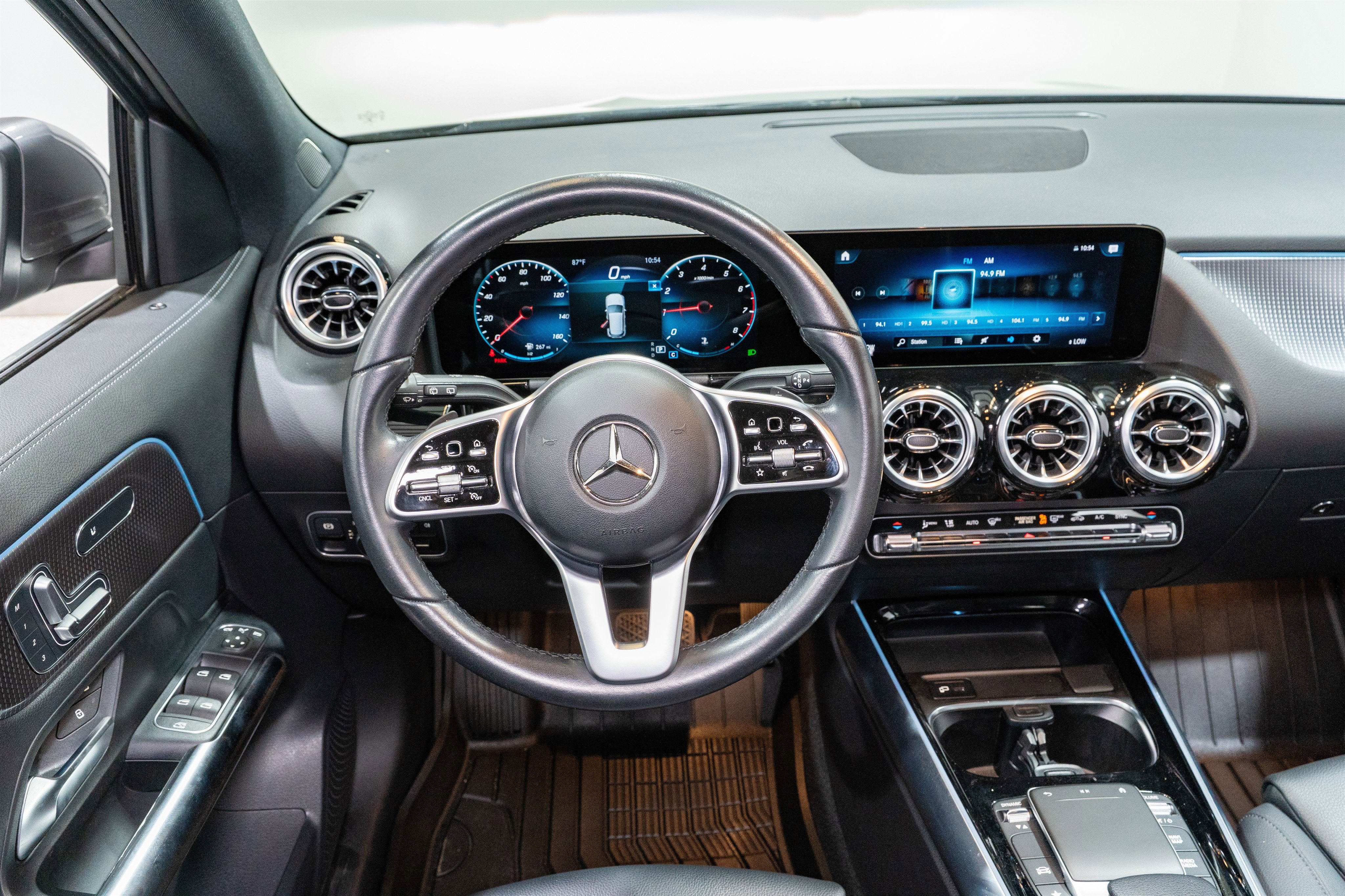 2022 Mercedes-Benz GLA 250
