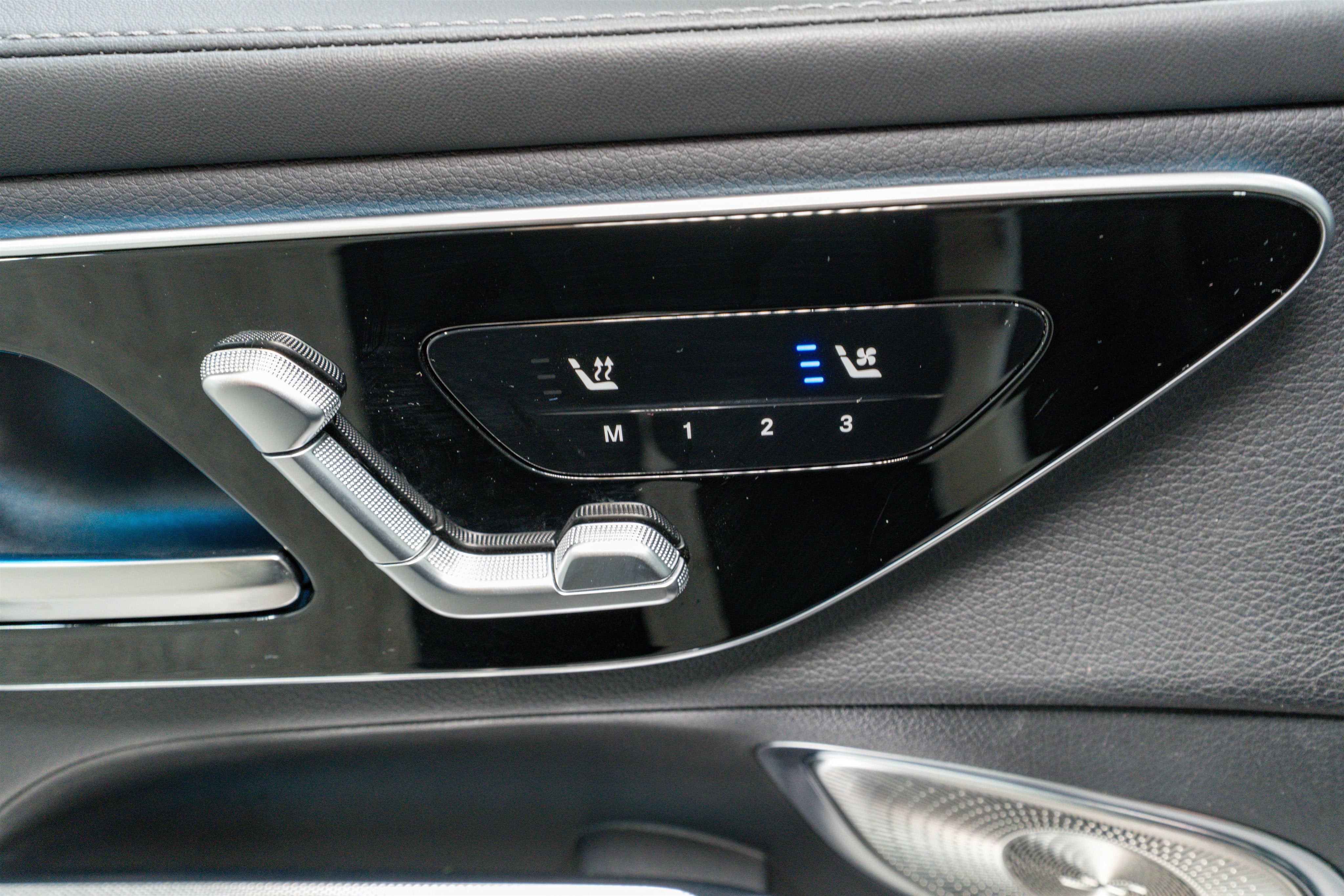 2023 Mercedes-Benz GLC GLC 300