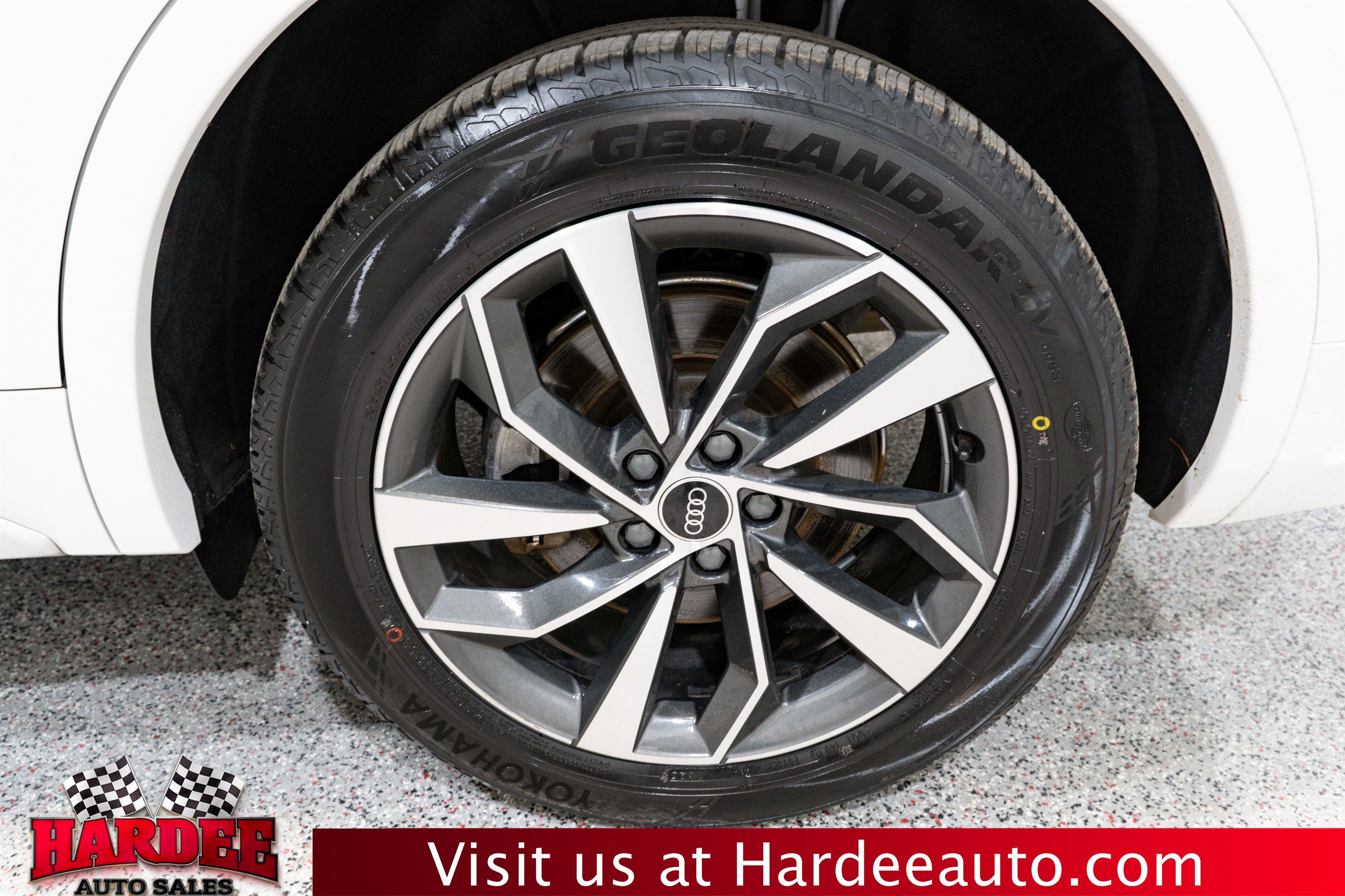 2022 Audi Q5 S line Premium Plus