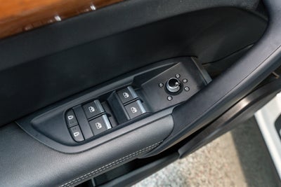 2022 Audi Q5 S line Premium Plus