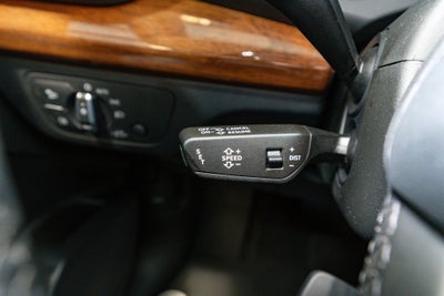 2022 Audi Q5 S line Premium Plus