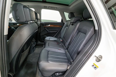 2022 Audi Q5 S line Premium Plus