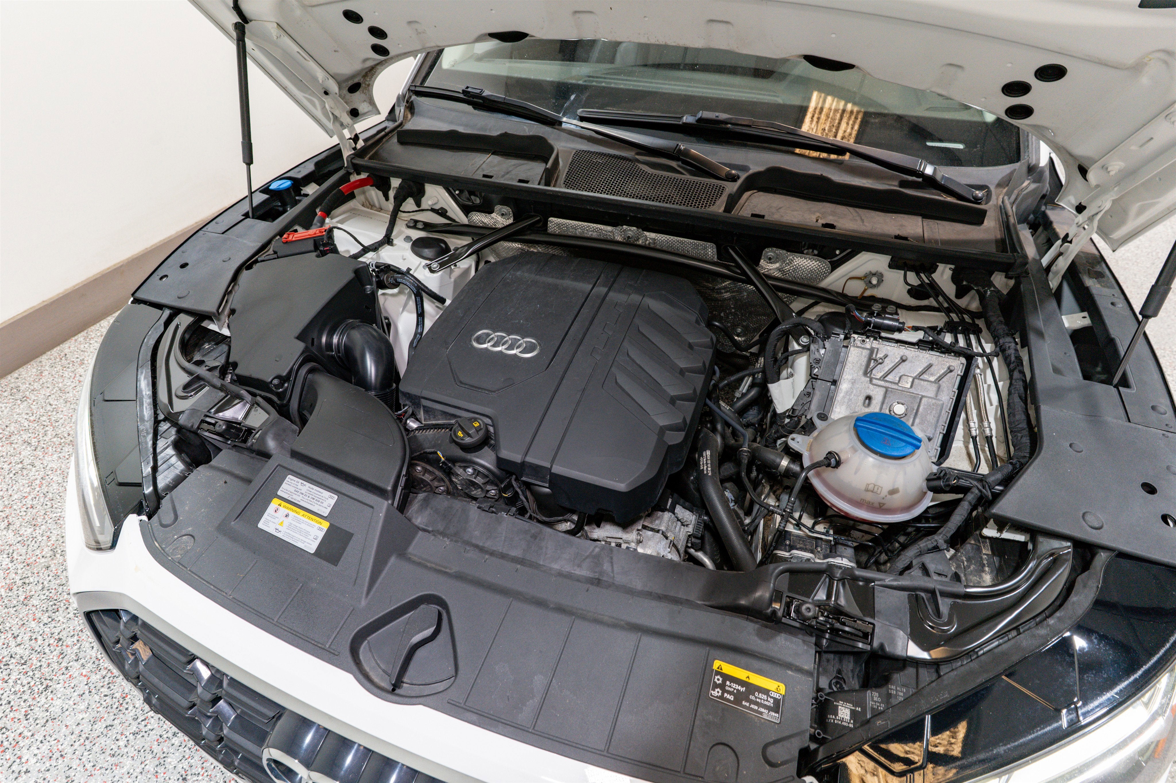 2022 Audi Q5 S line Premium Plus