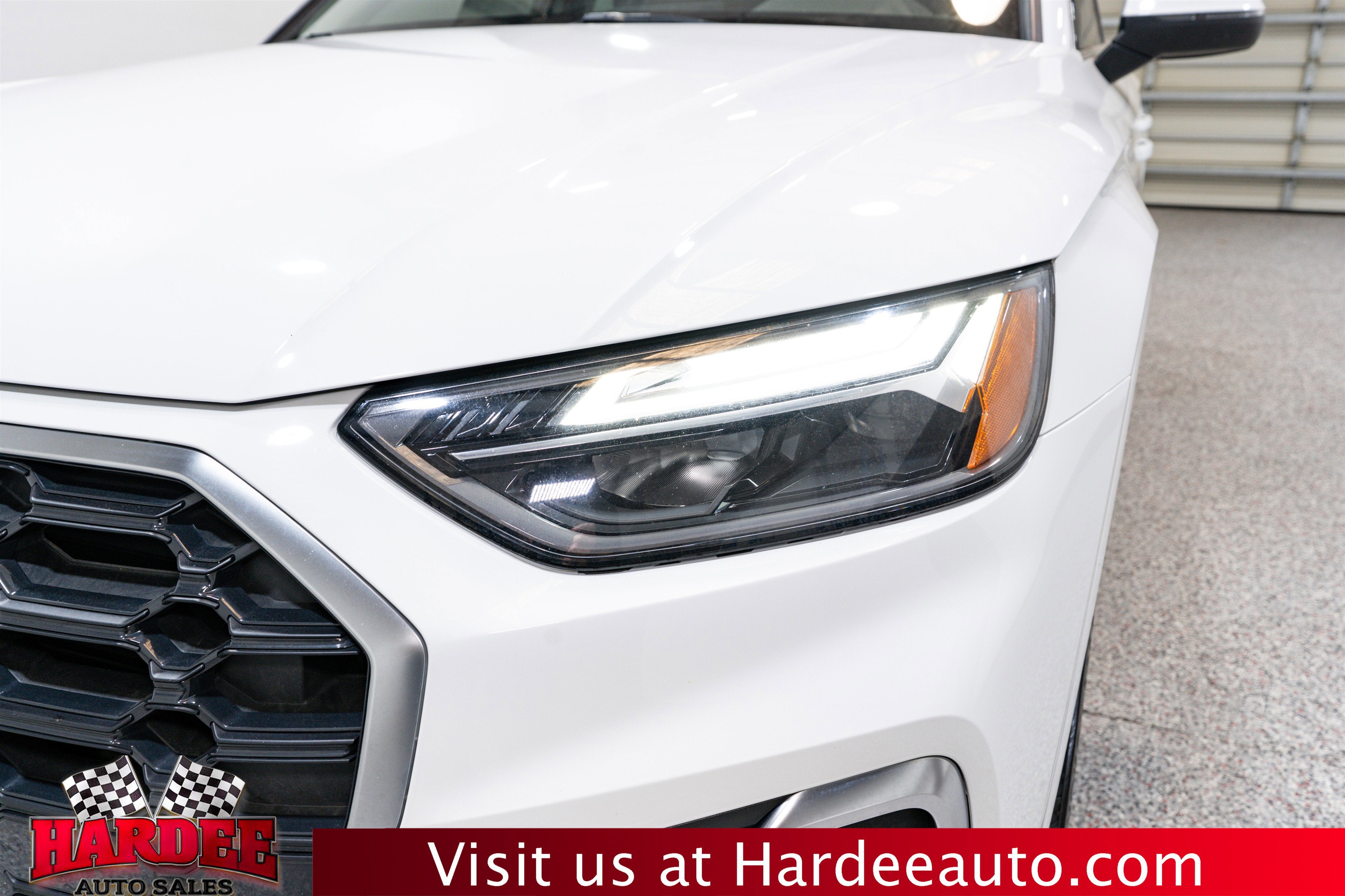 2022 Audi Q5 S line Premium Plus