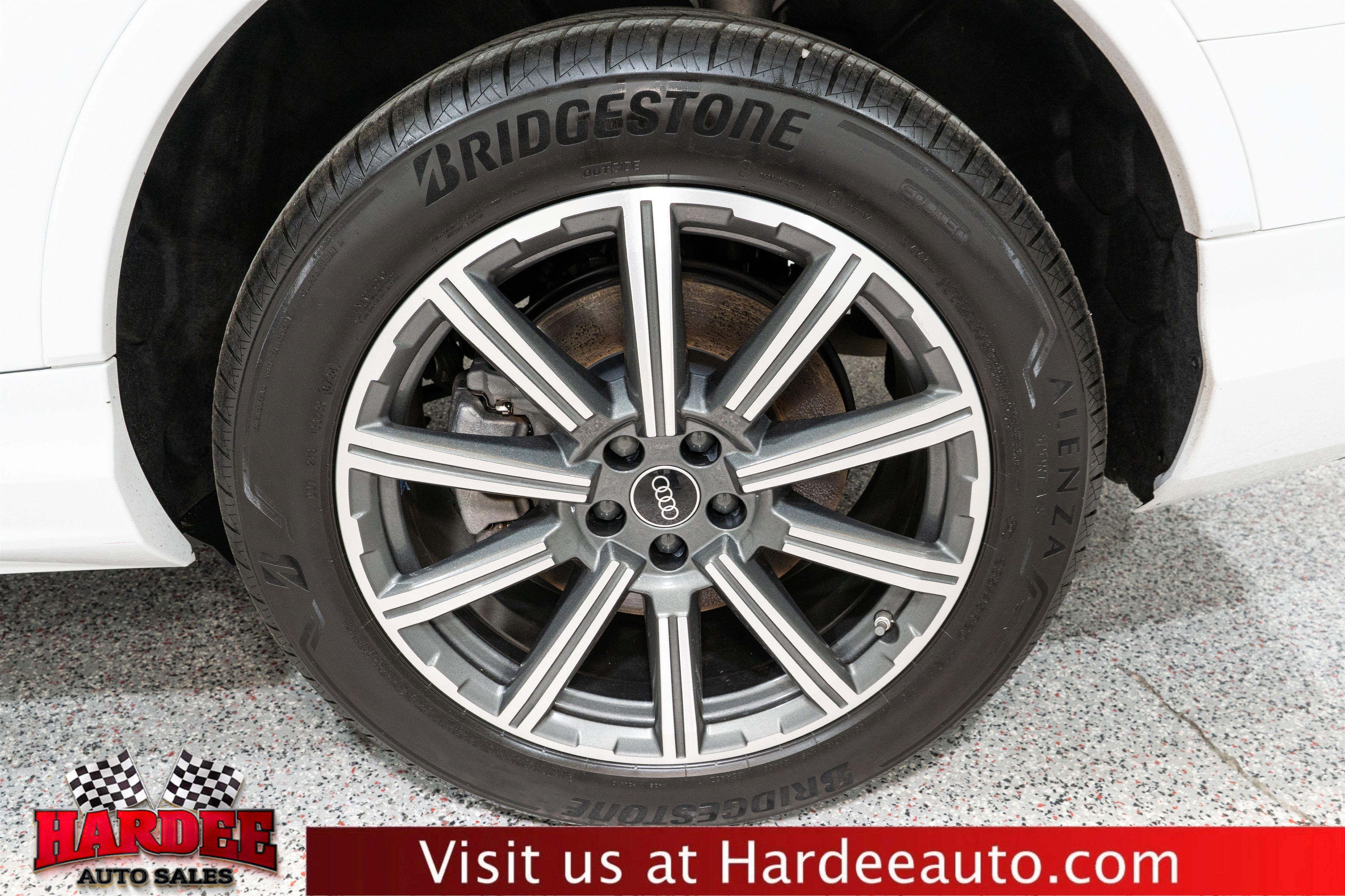 2022 Audi Q7 Premium Plus