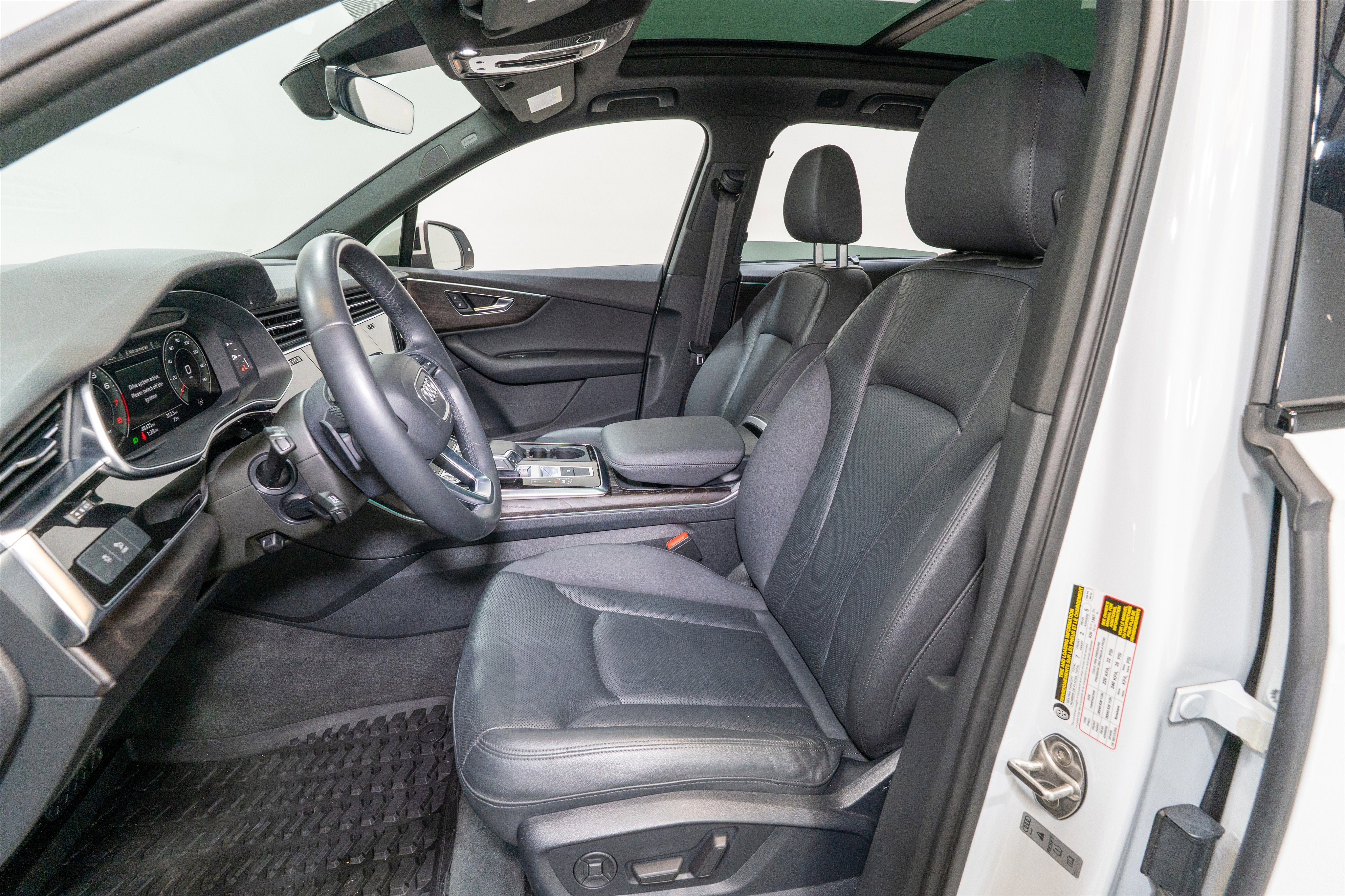 2022 Audi Q7 Premium Plus