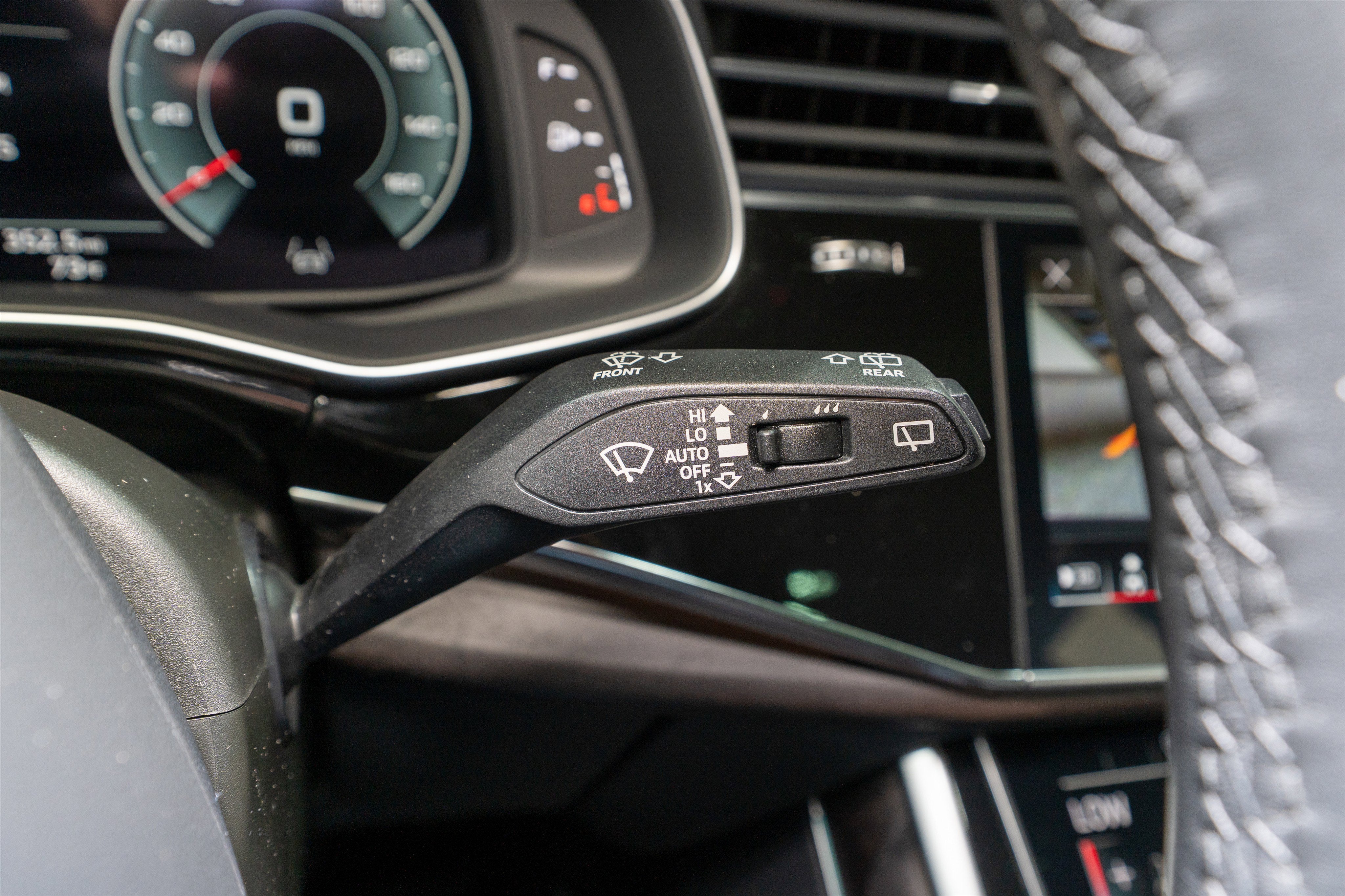 2022 Audi Q7 Premium Plus