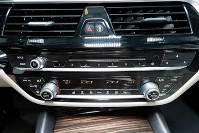 2019 BMW 5 Series 540i