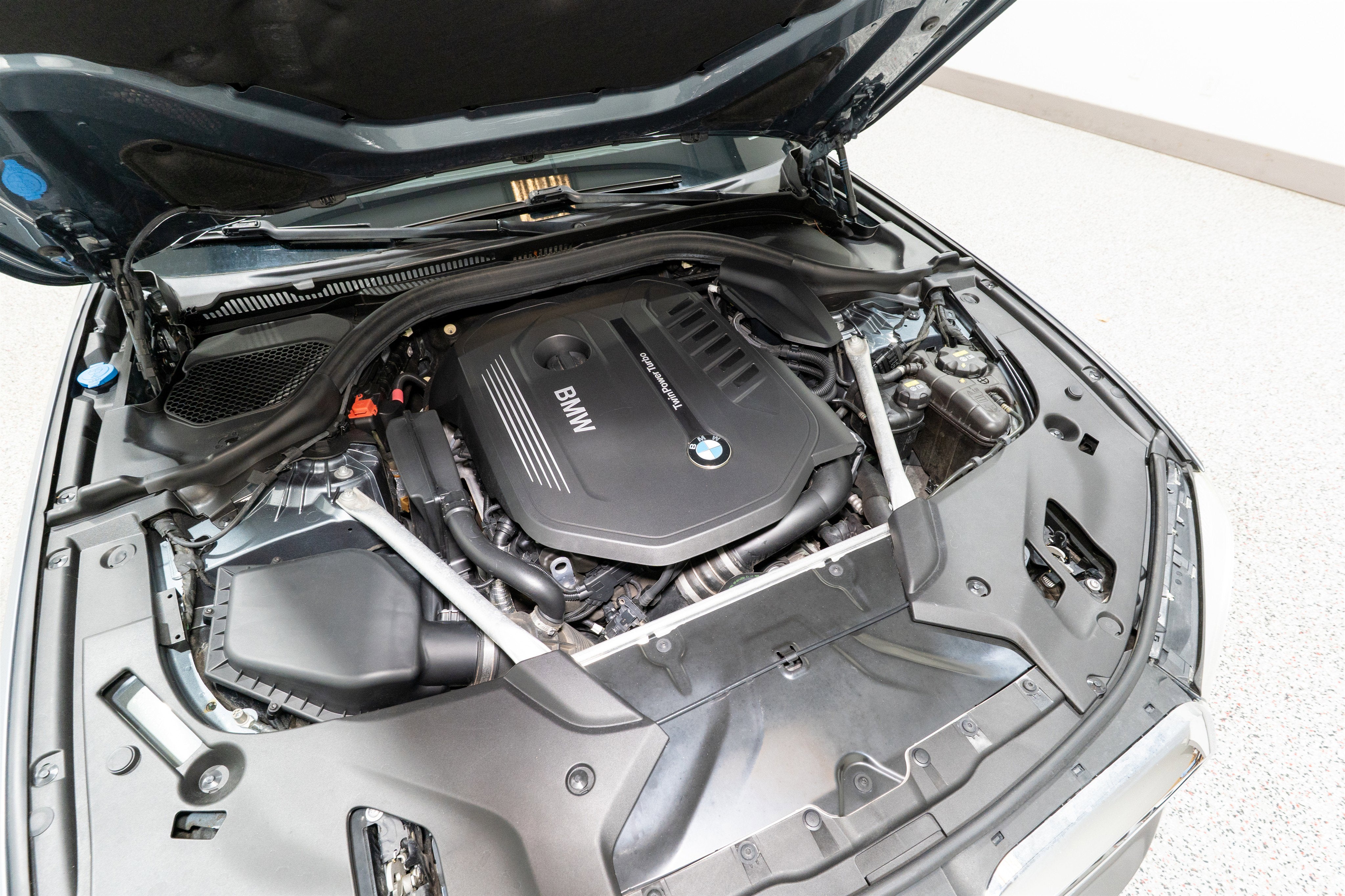 2019 BMW 5 Series 540i