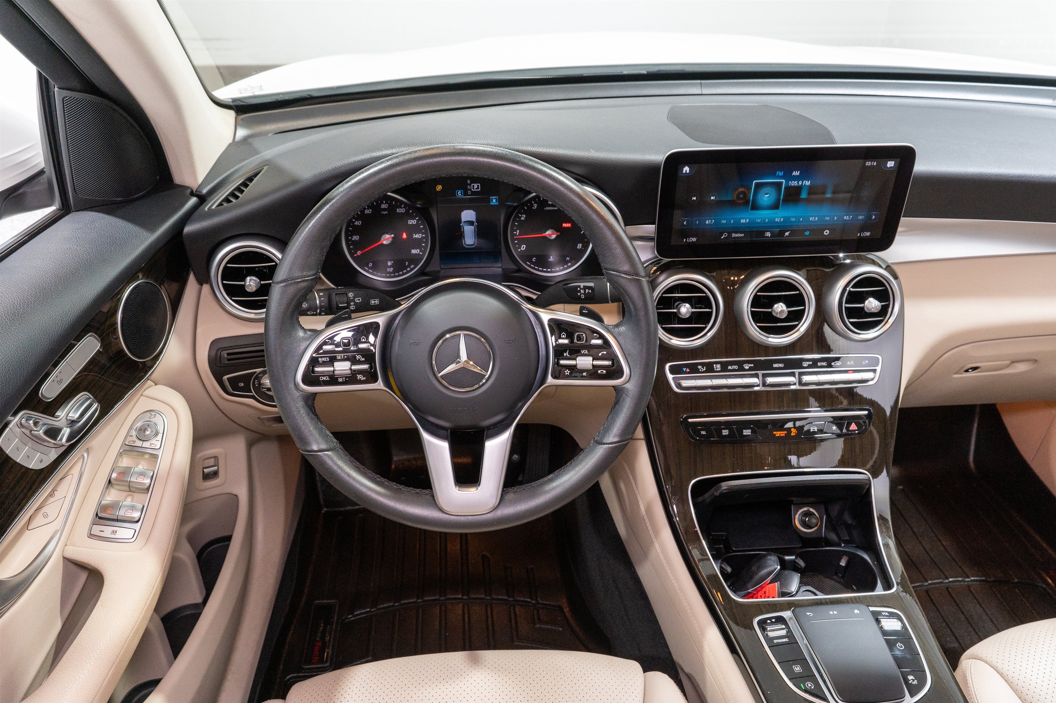 2020 Mercedes-Benz GLC 300