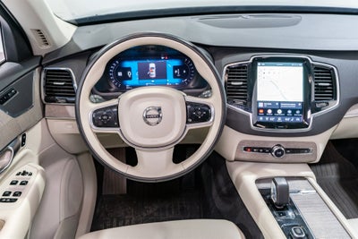 2023 Volvo XC90 Plus