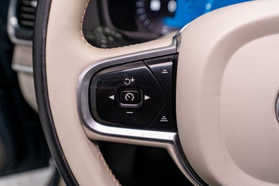 2023 Volvo XC90 Plus