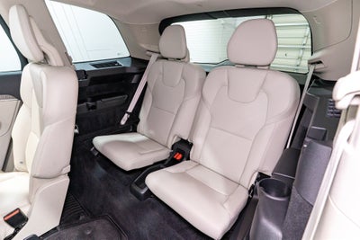 2023 Volvo XC90 Plus