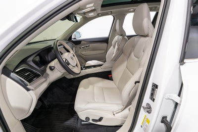 2023 Volvo XC90 Plus
