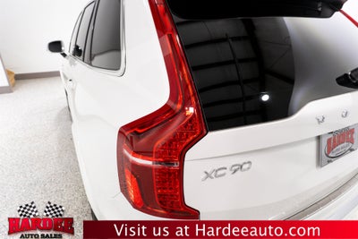 2023 Volvo XC90 Plus
