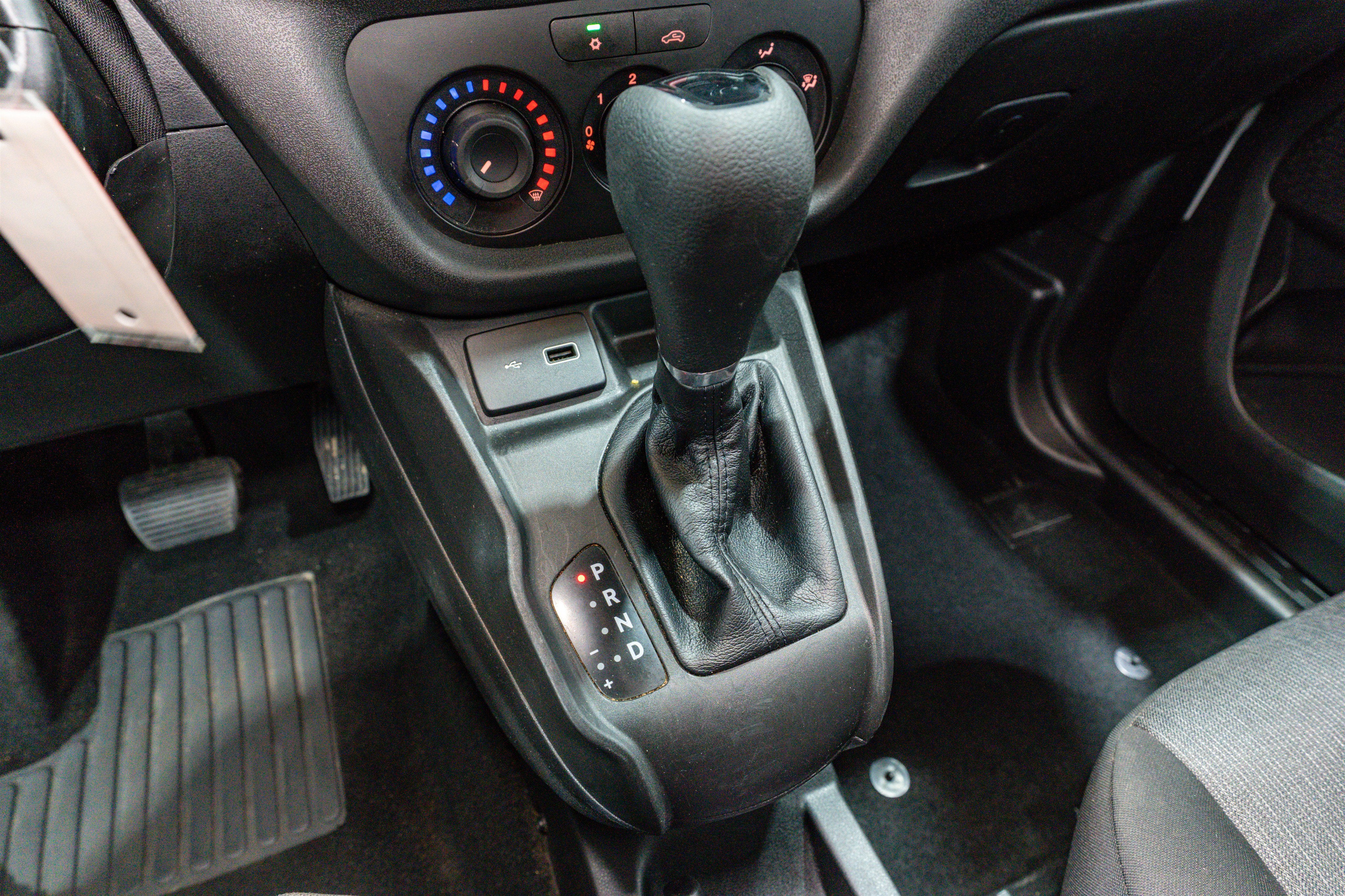 2022 RAM ProMaster City Cargo Van Tradesman